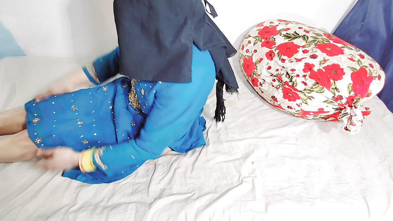 Netu: Frisch verheiratete betrügende ehefrau fickte harte hindi dirtytalk