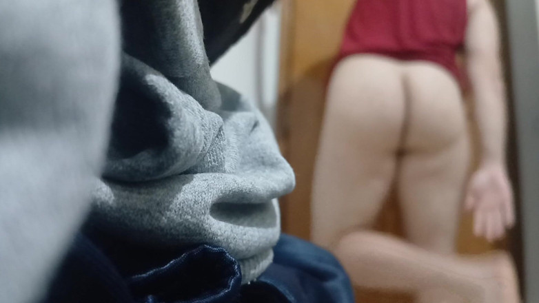 amateurbrazilian: Spójrz na rozmiar tyłka tego silnego blond femboya