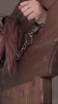 Edukacja pillory Natalie