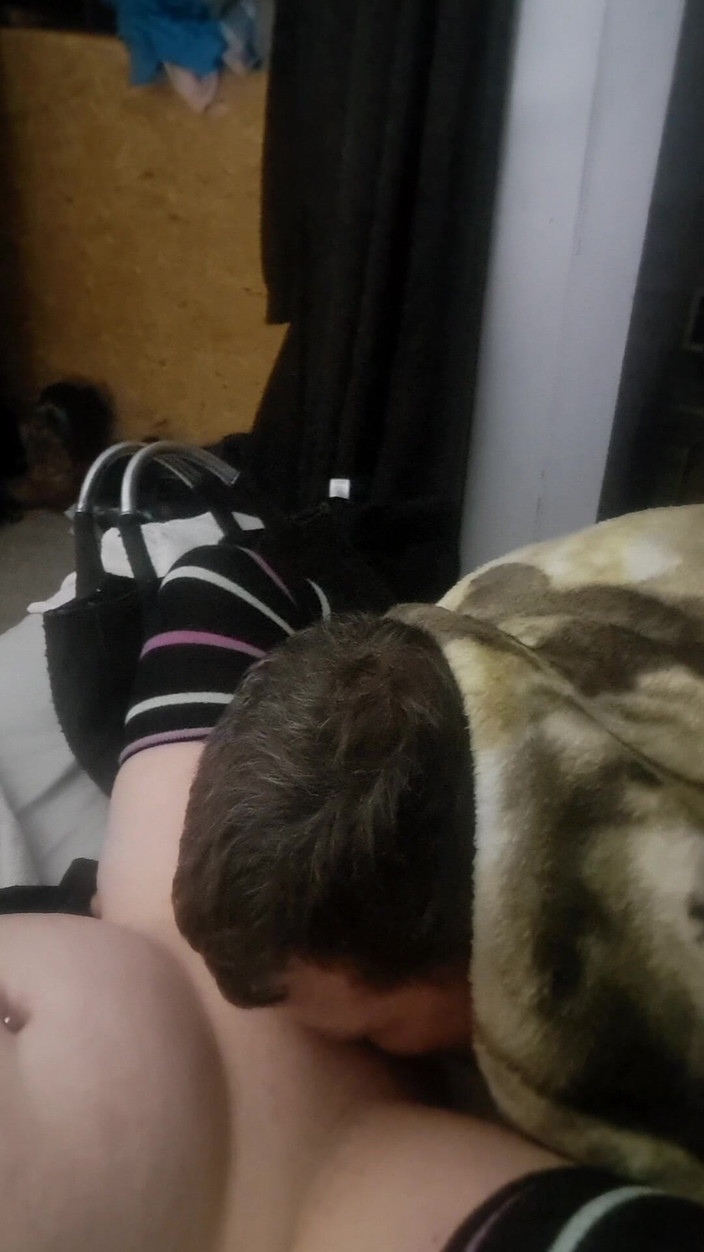 Velvet pixie stixx: Having a Good Time Between Velvetpixie Legs