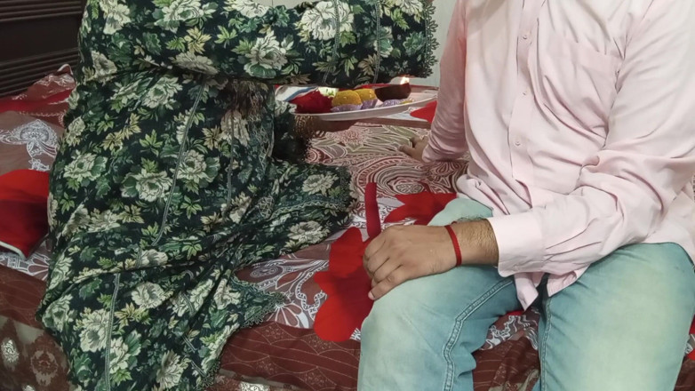 QueenbeautyQB: Raksha Bandhan Sesso