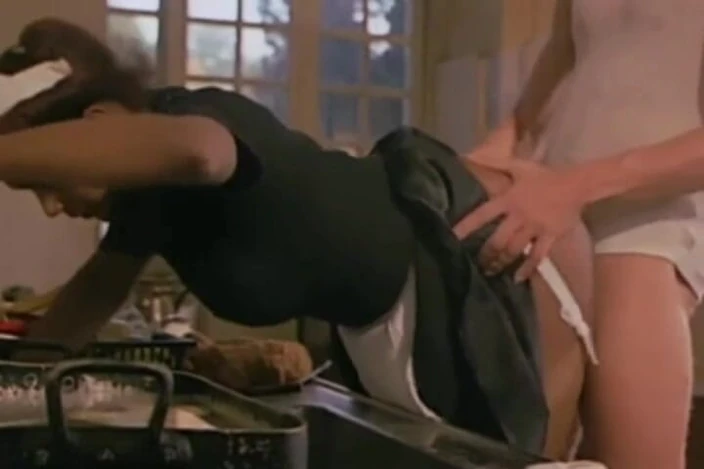 Java Consulting: Даю горничной клизму