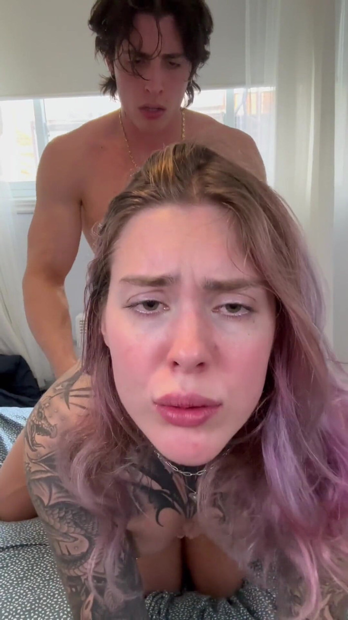 Gattouz0: 2 filles 1 bite