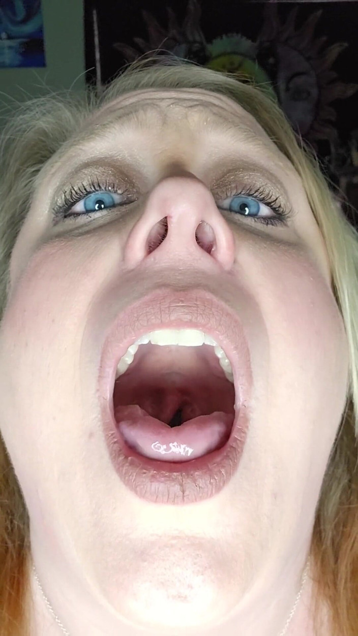 Jenn_sexxii: Doppelpenetration gefickt, bis sie kommt