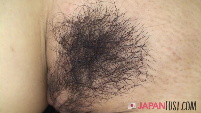Japan Lust Gold: chhote baalon vaali jaapaani tomboy ki choot men viry