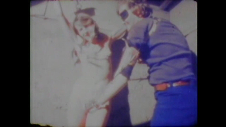 Vintage megastore: Lesbische mishandeling