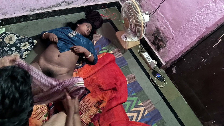 Amarjit2526: Jiran saya memerlukan beberapa gambar untuk casting bengkung