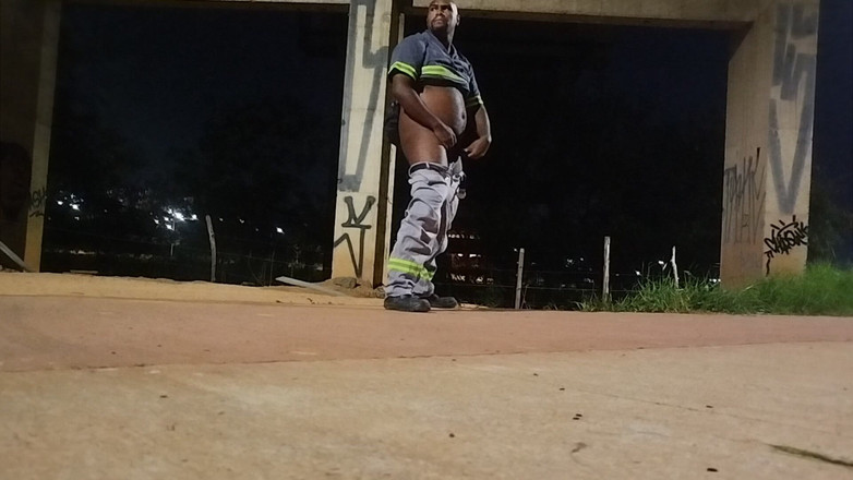 TheBlacKHunterr: Masturbace na ulici