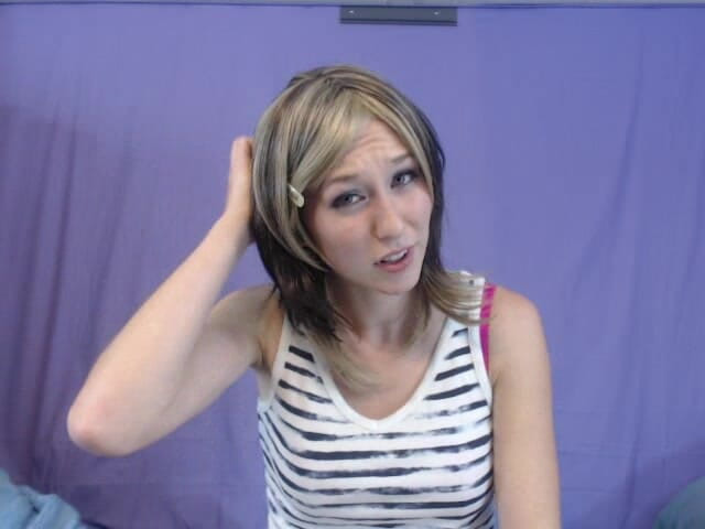 Brooke Dillinger: V24 Cv untuk menggesel pepek pada kamera
