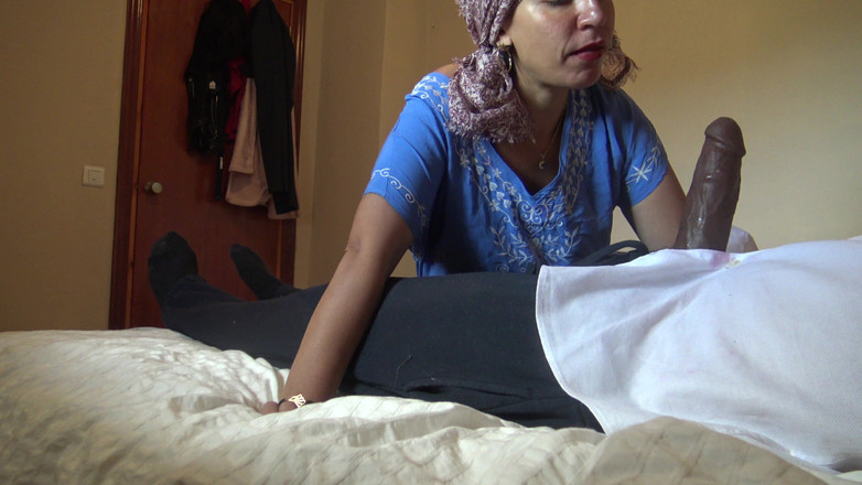 Souzan Halabi: Rekaman seks mbappe! Pembantu Aljazair terkejut saat dia mengeluarkan kontol...