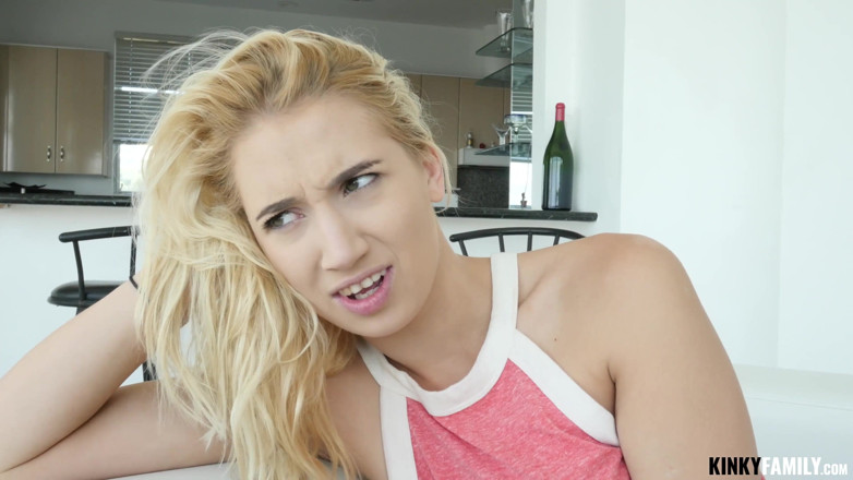 Kinky Family: Stepsis can fucking have the keys