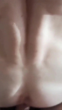 Büyük yaraklı Gürcü öğrenciler. Tiflis. Sex Outdoor