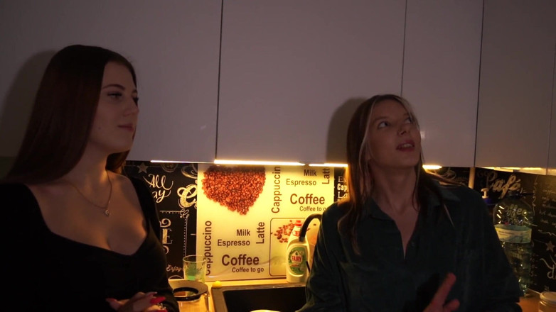 Bella Crystal: Slut sisters swapped boyfriends and sucked dicks