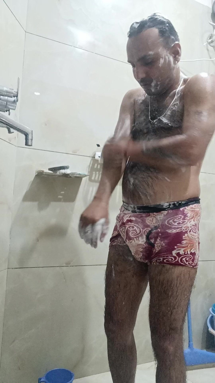 Rajasthani-old-lover: Indický desi muž si užívá mistrovskou show se sousedem nevlastním...