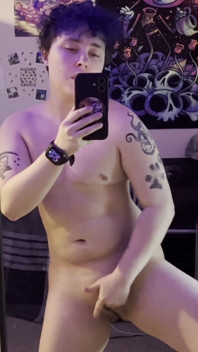 Ftm Trans Man in Mirror Nude Masturbating