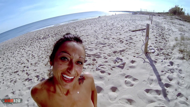 MMM100 Fuck Buddies: 코럴 조이스: 해변에서 따먹히는 오지는 발정난 스페인 밀프