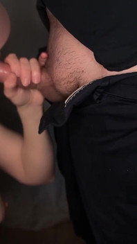 Kneeling Tease: Condom Blowjob Bliss!