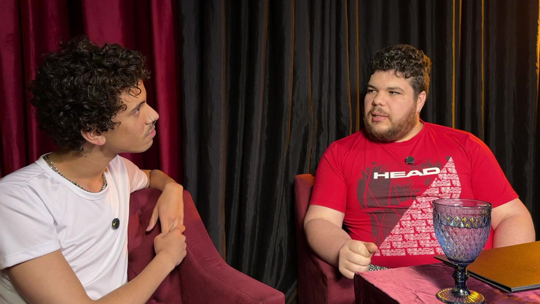 Dirty tricks gays: Profanus rozmawia z Ari Talk Show