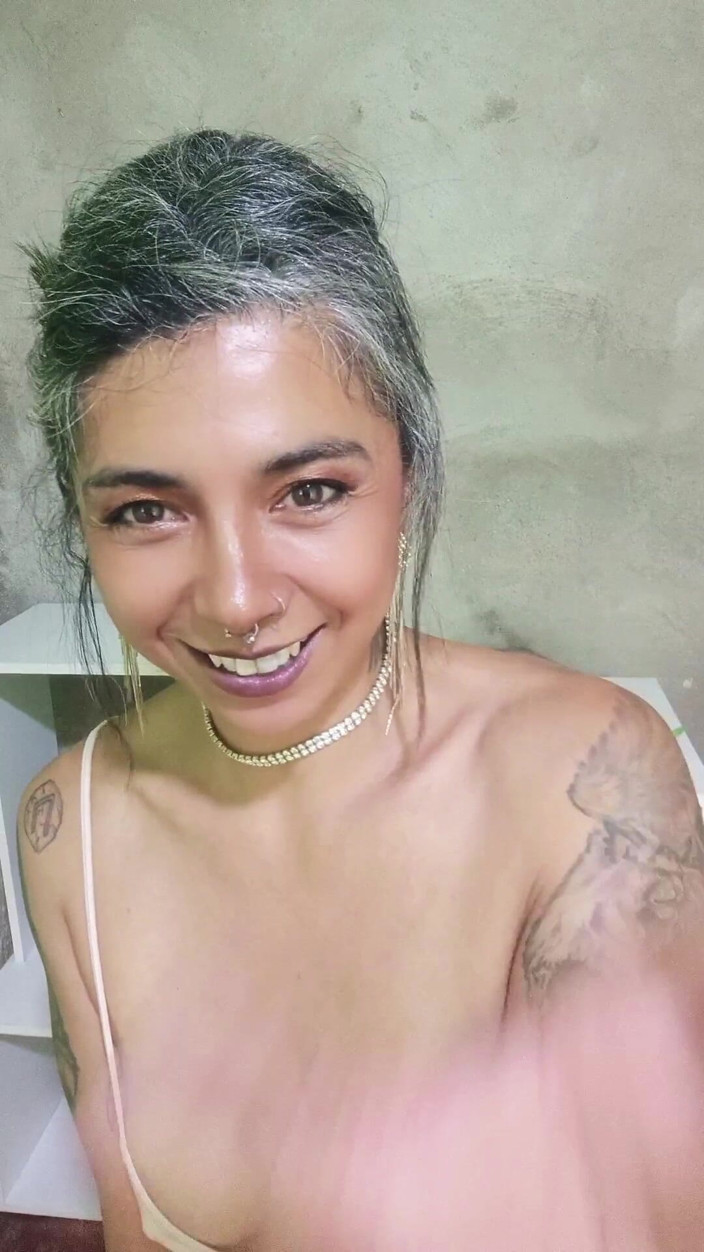 Casia Castro: Nefesini kontrol etmek için çalmak