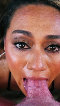 Shantel Dee face sex oral neglijaculat cu Jonni Darkko