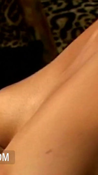 Žhavý lesbický sex s Estelle Desanges a Melanie Coste