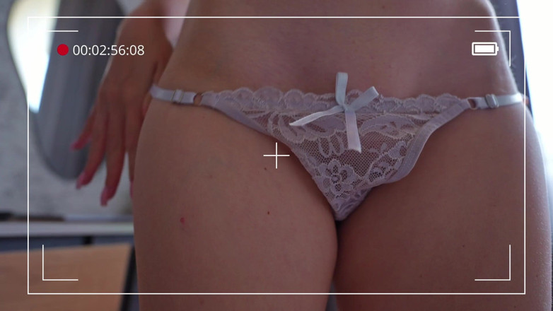 Tori Diamond: Fio dental e bunda grande perfeita provocando