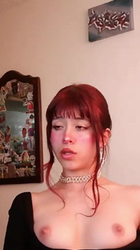 Latina Sensual Naked Masturbation in the Room