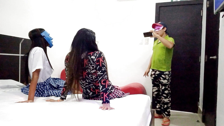 Martin13: 生徒たちは先生を特別な会議に呼びますが、予想外の結末を迎えます