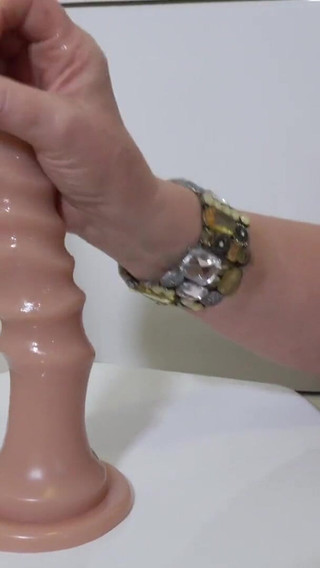 Thumbnail of Red basque