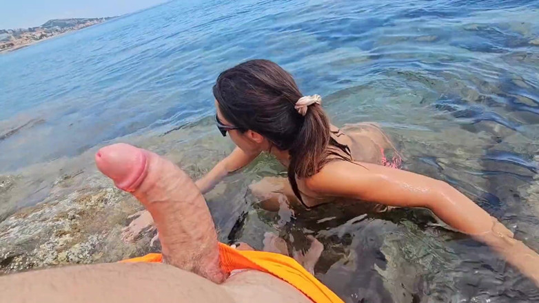 Ferrero anal experience: A Fisherman on the Rocks Wants to Give Me His...