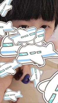 LovelyBoyVideo симпатичный мужчина в самолете громко мастурбирует с сквозной чашкой самолета в первый раз
