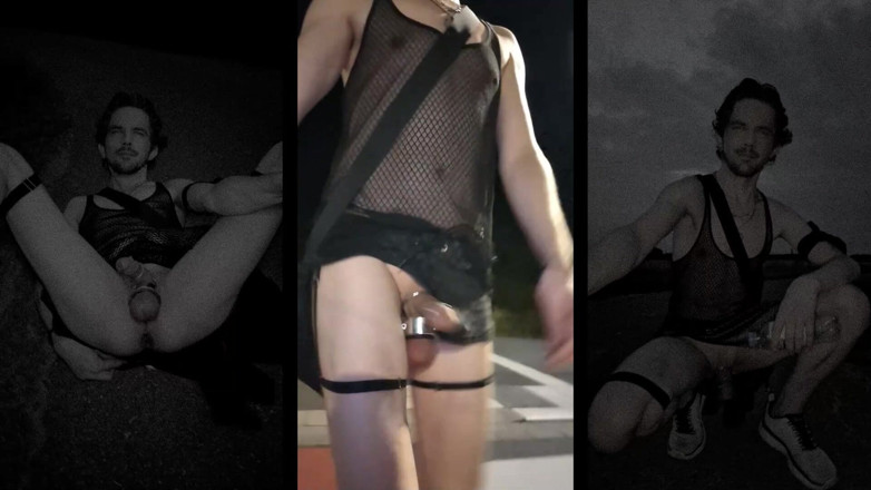 kinkygaynudist: Rahasia Malam Ini: Ngocok Kontl Pagi-pagi Di Pinggir Lapangan (gladiator Bagian 1)