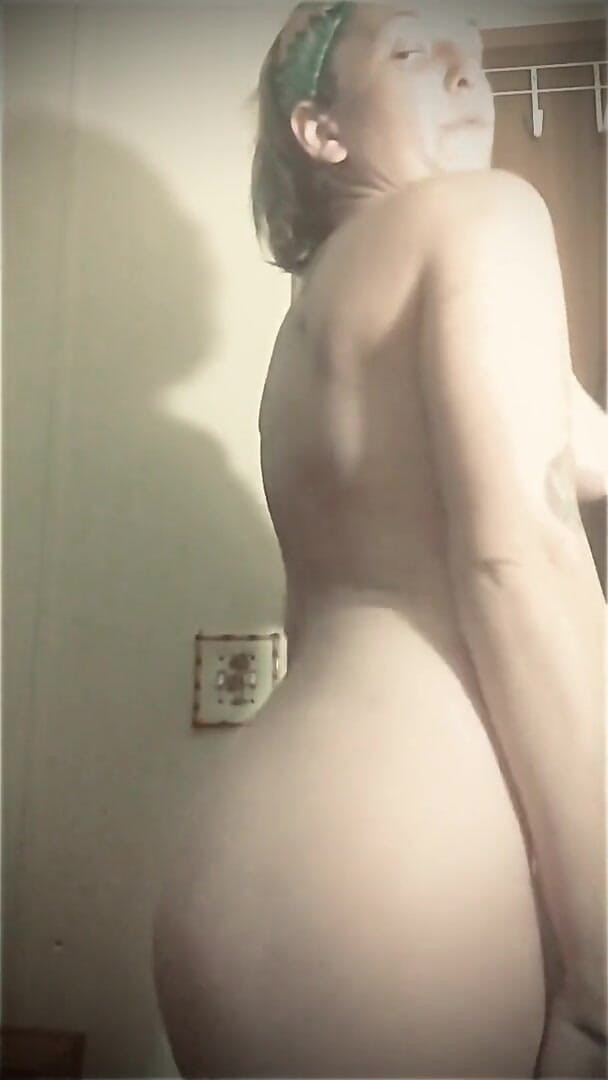 Lady_the_Tramp: Afternoon Quickie GF