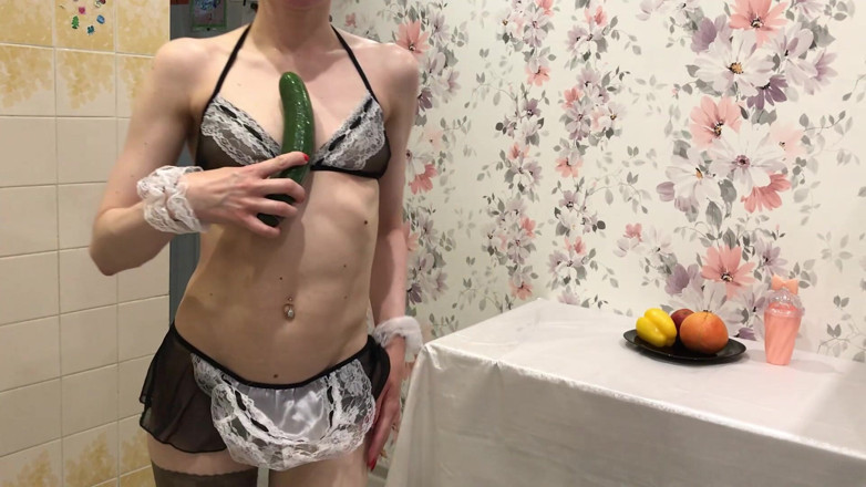 Horny Fuck Bitches: I'm Also a Cleaning Lady for You if You Want...