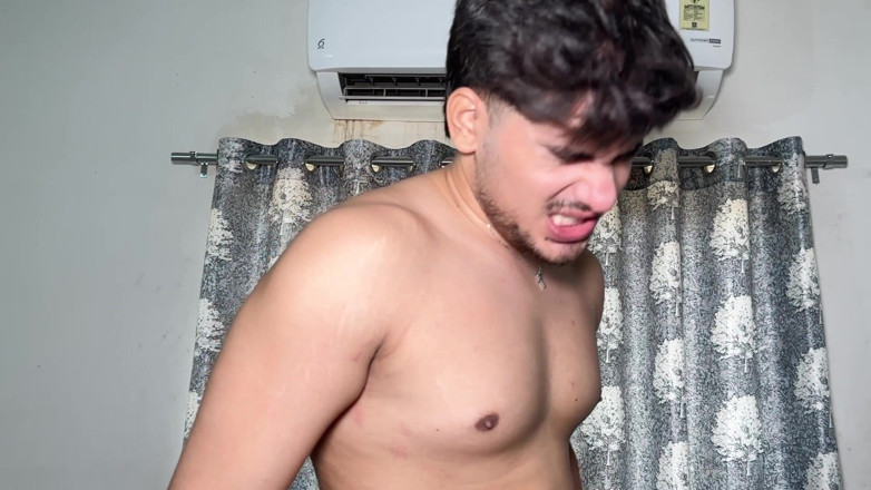 Bsolempusha: Sexo quente de meio-irmão e meia-irmã