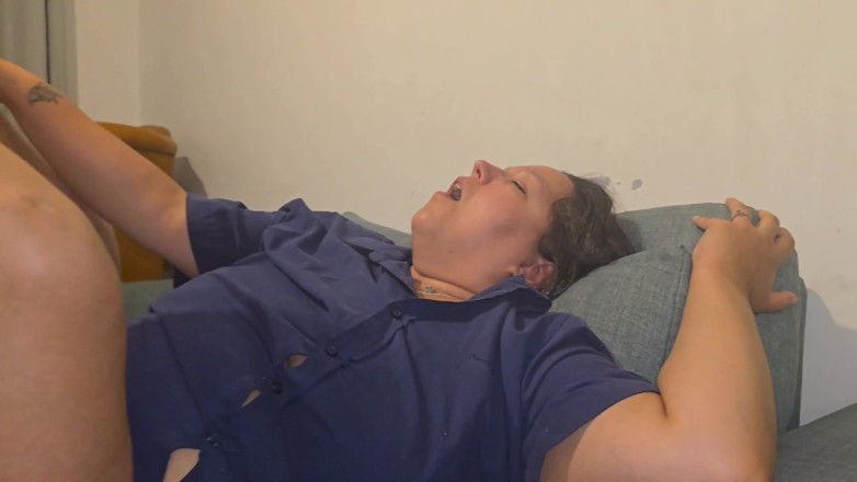 Real homemade BBW BBC porn: Zakar hitam besar mengongkek pepek berbulu gemuk saya memancut ke...