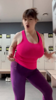 Clothing Change in the Locker Room