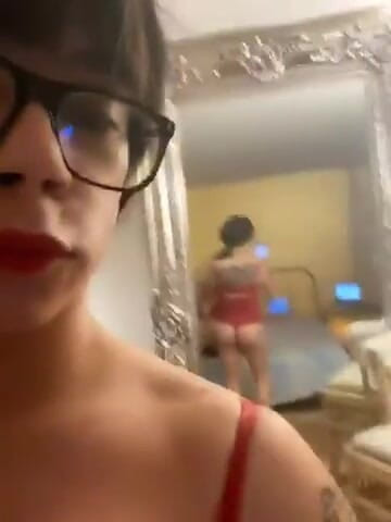Tgirl Yaritza Vega: Jdi, jdi