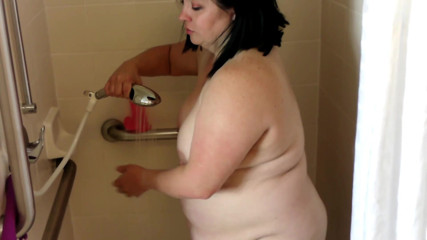 SexyNEBBW: Sexy BBW serial shower masturbator