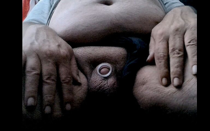 Kind Chub: 我的新贞操装置 - 3D打印的帽子