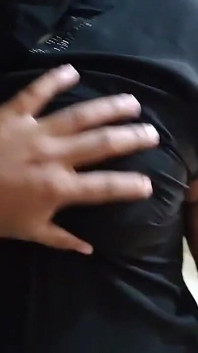 Hidžáb Hookup Air B Nb Pronájem domu a dostane zdarma velkou teen muslimskou služku v Saúdské Arábii
