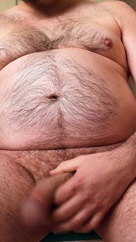 Big Hairy Bear Jerking off