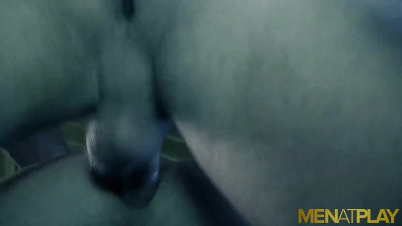 Menat Play: Menatplay - Emir B musculoso em pêlo Hector De Silva