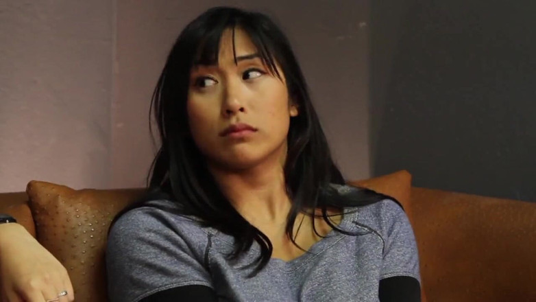 Lesbian Illusion: 2 lesbiene asiatice fierbinți...
