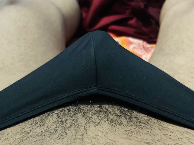 Desi Hunk (Hot spicy men)