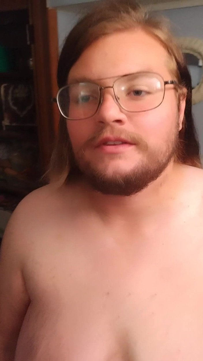 LilTaste: T4t Couple; Get It up in There; Toothbrushing Fetish Fanclub...