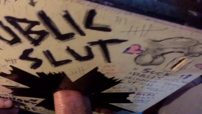 Glowfox Productions: Gloryhole bicha atende um pau grosso