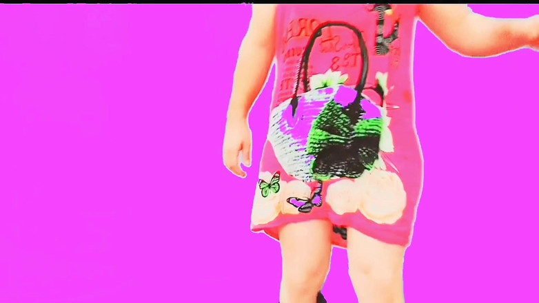 Kitty_Cross: Yaramaz trans kız yatak odasında yavaşça dans ediyor