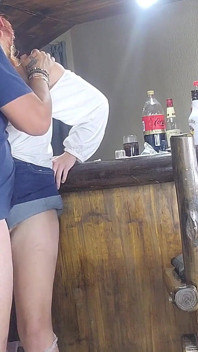 18 años obtiene la gran polla de su padrastro en un pequeño y apretado coño real