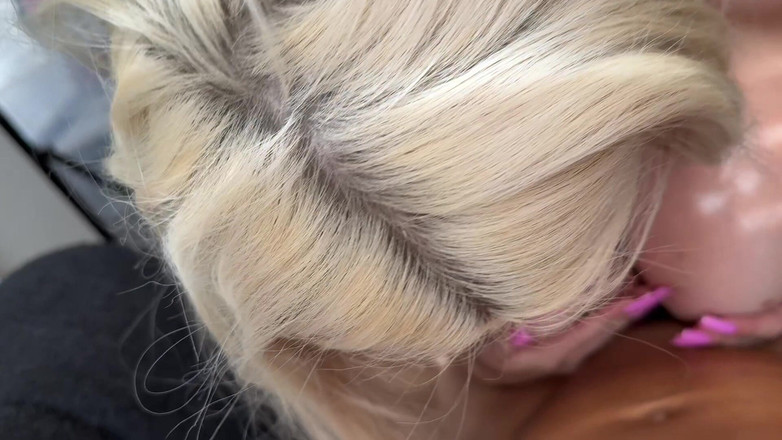 Teddy Tarantino: Barbie, femeie cu țâțe uriașe, face primul ei film porno